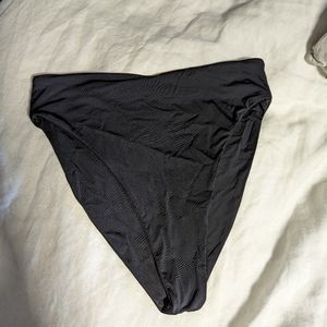 437 swim black Aubrey II bottoms size L